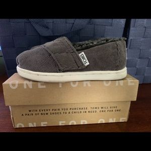 Steel Grey TOMS